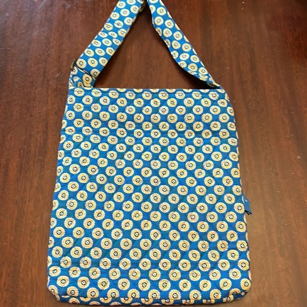 Vera Bradley blue yellow floral crossbody EUC